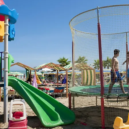 Atlantic Riviera Mare מלון מיסאנו אדריאטיקו