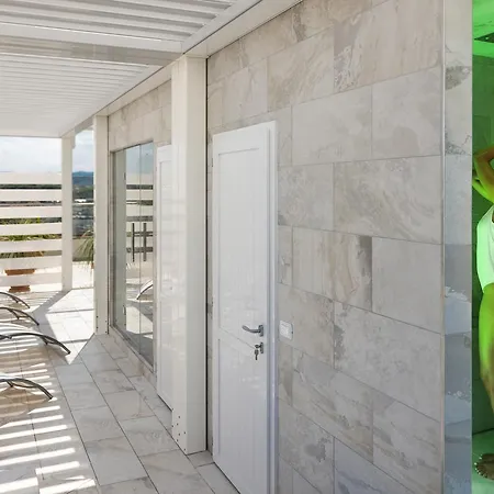 Atlantic Riviera Mare 酒店