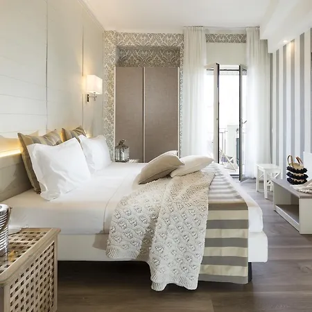 Atlantic Riviera Mare מלון 4*