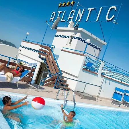 Atlantic Riviera Mare מלון מיסאנו אדריאטיקו