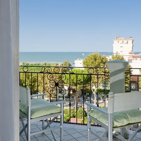 ホテル Atlantic Riviera Mare ミザーノ・アドリアーティコ