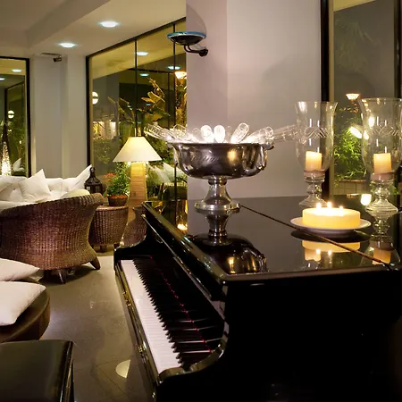 ホテル Atlantic Riviera Mare ミザーノ・アドリアーティコ