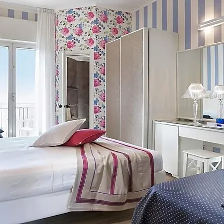Atlantic Riviera Mare Hotel 4*