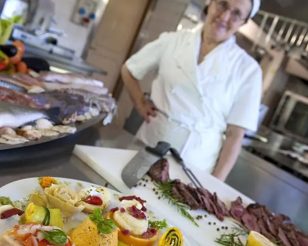 Atlantic Riviera Mare 4*