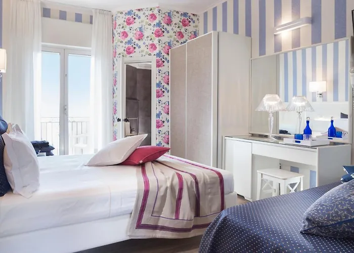 Atlantic Riviera Mare ホテル 4*